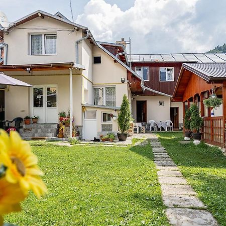 Pensiunea Montan Buşteni Dış mekan fotoğraf