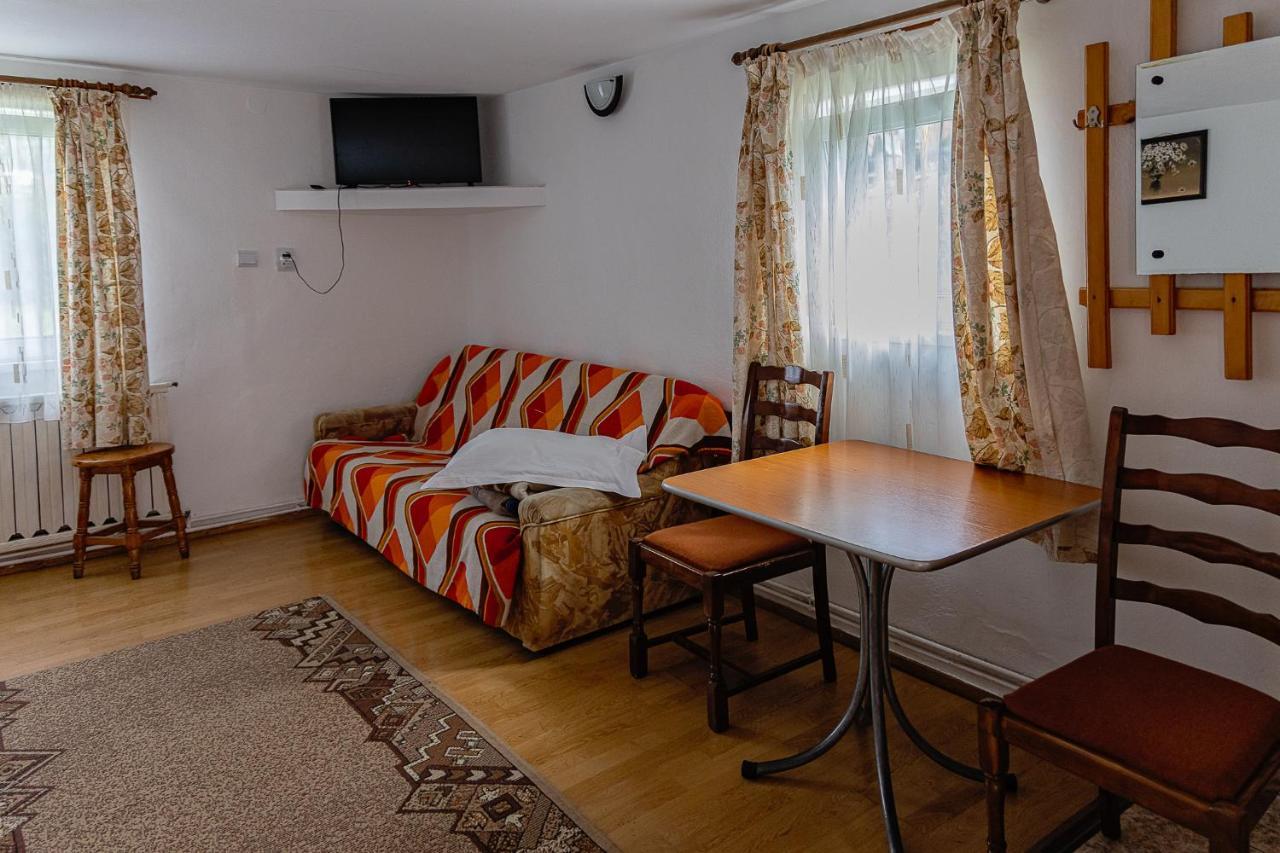 Pensiunea Montan Buşteni Dış mekan fotoğraf